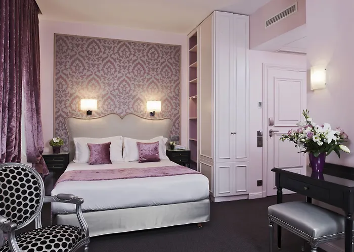 Hotel Saint Petersbourg Opera